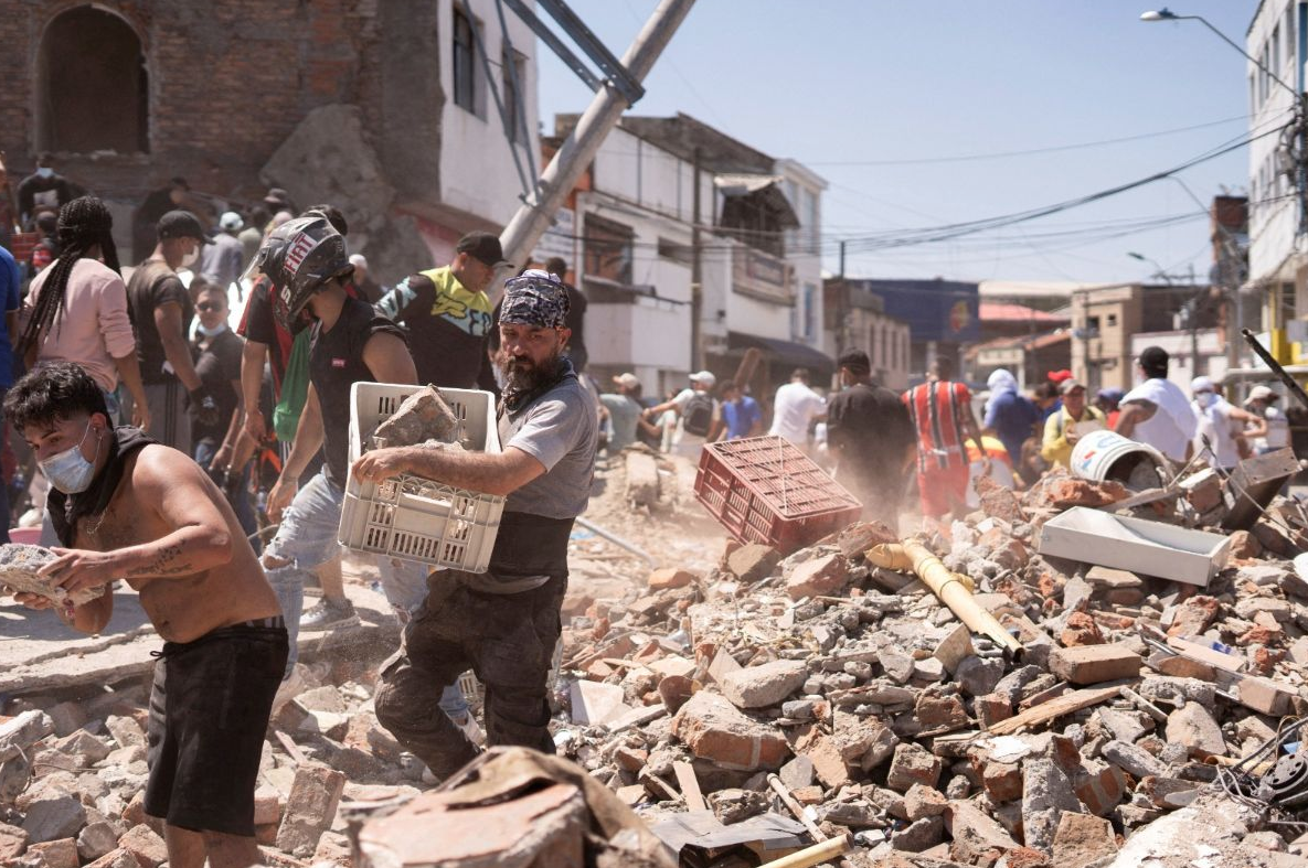 México prepara 13 mil canastas básicas para Colombia tras sismo de 7.4 México prepara 13 mil canastas básicas para Colombia tras sismo de 7.4
