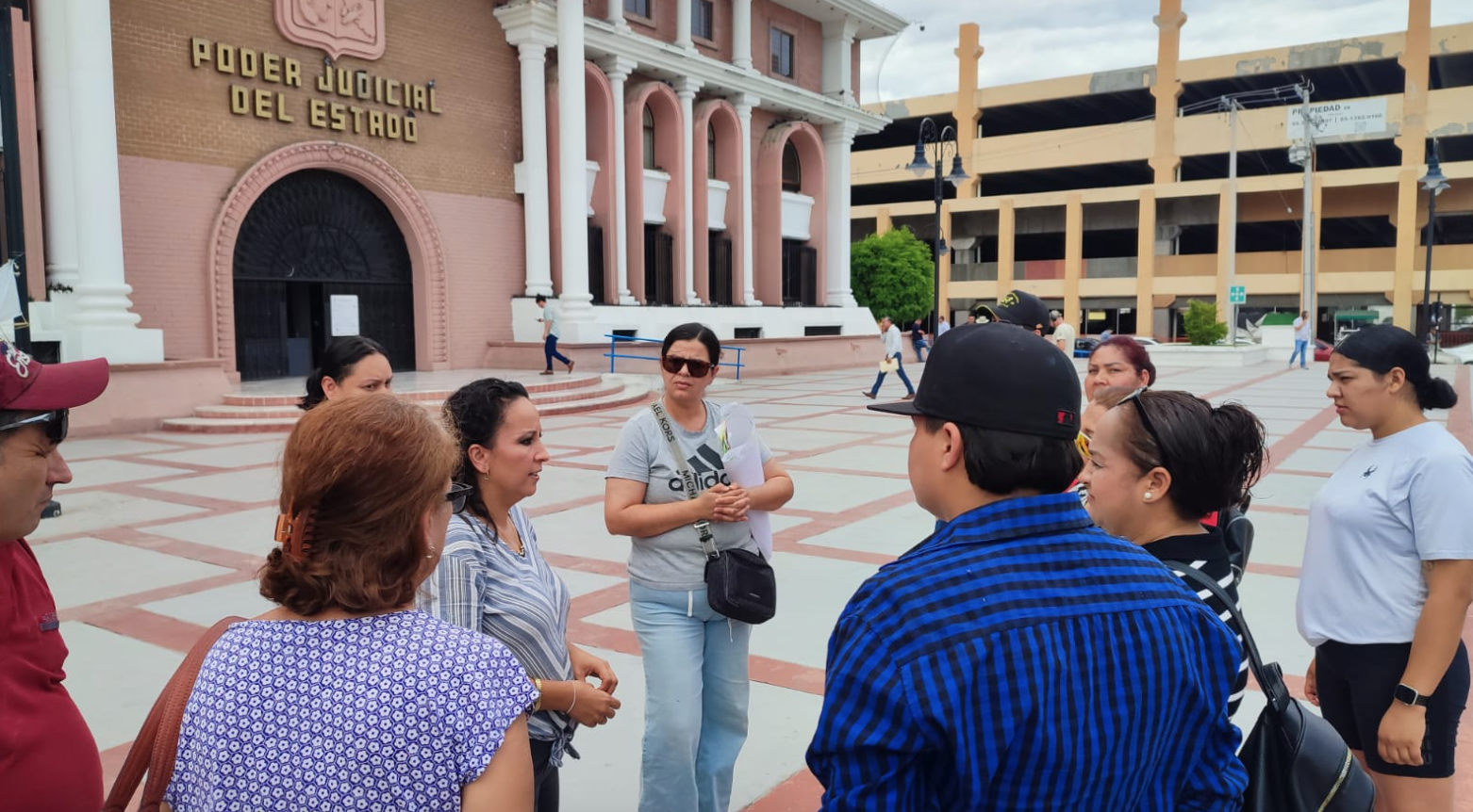 Familiares y amigos de Daniel Humberto protestan por justicia en Hermosillo Familiares y amigos de Daniel Humberto protestan por justicia en Hermosillo