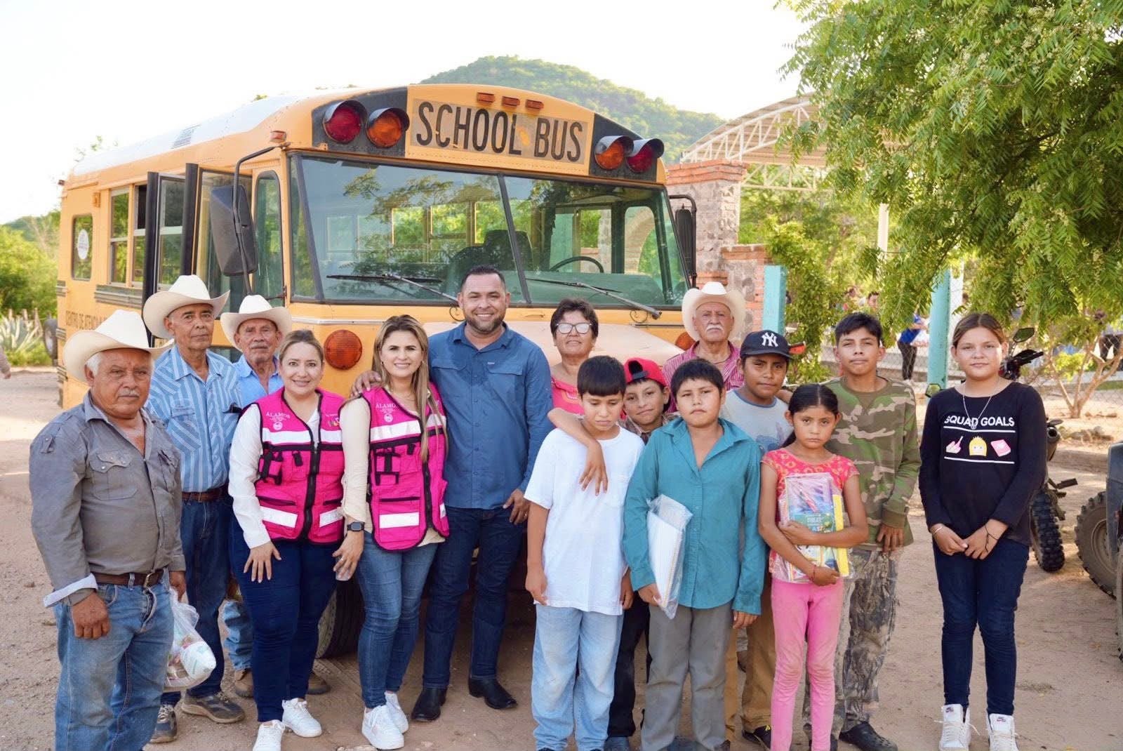 PILAR POLÍTICO | El profe Samuel Borbón le devuelve un puñito a la educación… otra vez PILAR POLÍTICO | El profe Samuel Borbón le devuelve un puñito a la educación… otra vez