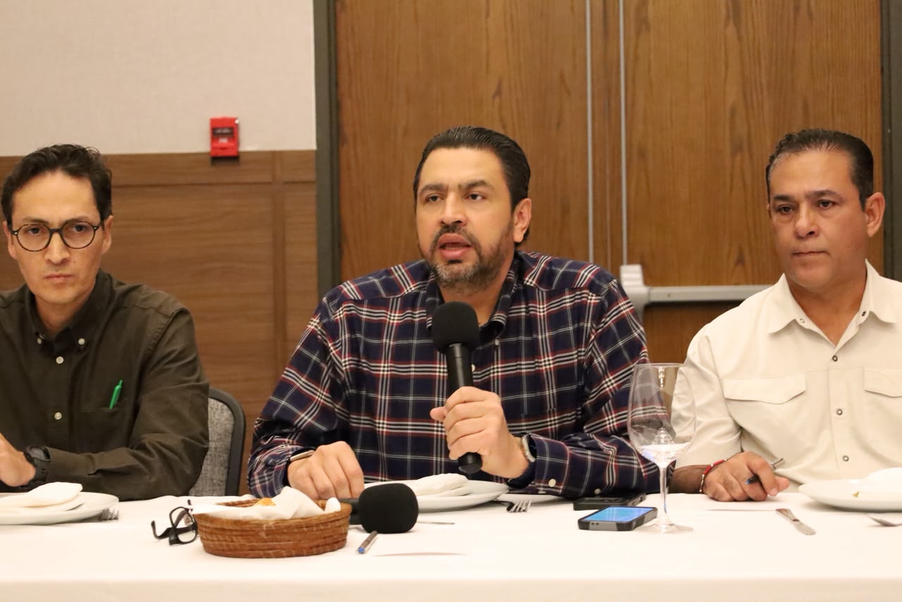 Liderazgos agrícolas de Sinaloa se pronuncian a favor de la planta de amoniaco de GPO en Topolobampo Liderazgos agrícolas de Sinaloa se pronuncian a favor de la planta de amoniaco de GPO en Topolobampo