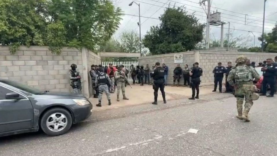 “Los Cuates” enfrentan hasta 60 años de prisión tras ataque en secundaria en Coahuila; van a proceso “Los Cuates” enfrentan hasta 60 años de prisión tras ataque en secundaria en Coahuila; van a proceso