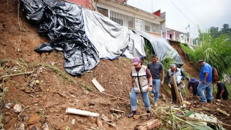 Lluvias en Veracruz dejan un muerto y 29 municipios afectados; mantienen activa la alerta gris Lluvias en Veracruz dejan un muerto y 29 municipios afectados; mantienen activa la alerta gris