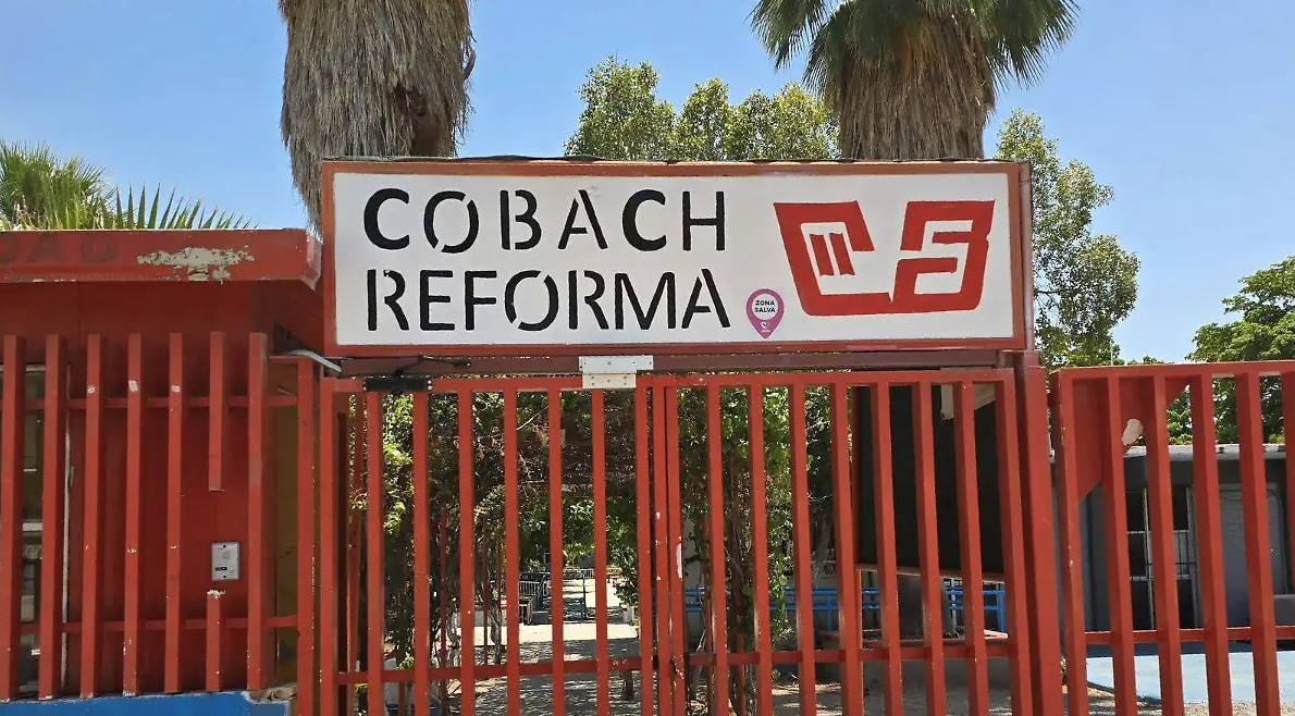 Cobach Reforma ya cuenta con intérprete para estudiantes sordos tras amparo Cobach Reforma ya cuenta con intérprete para estudiantes sordos tras amparo