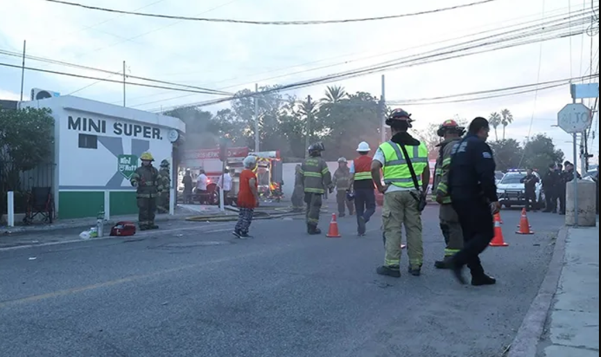 Familia afectada por incendio en la colonia San Benito exige a CFE hacerse responsable por la caída de un cable de alta tensión