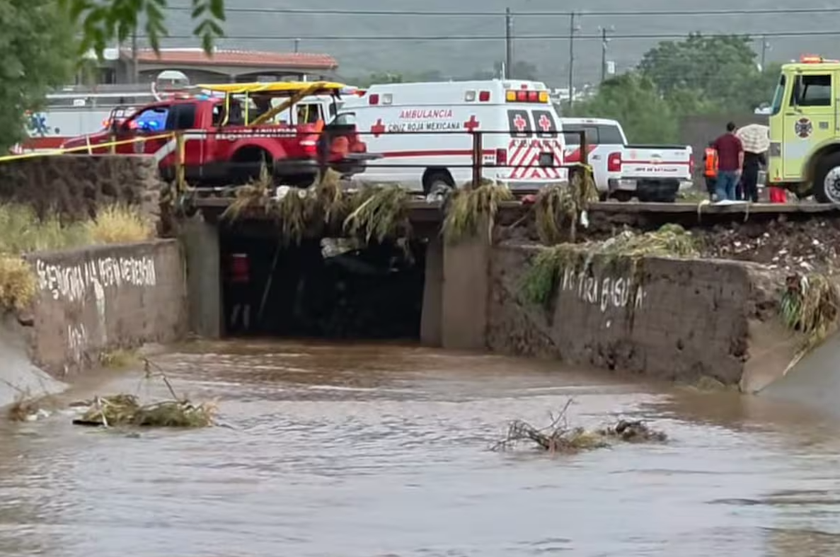 Una persona murió en Guaymas tras ser arrastrada por la corriente del arroyo de la colonia Misión del Sol Una persona murió en Guaymas tras ser arrastrada por la corriente del arroyo de la colonia Misión del Sol