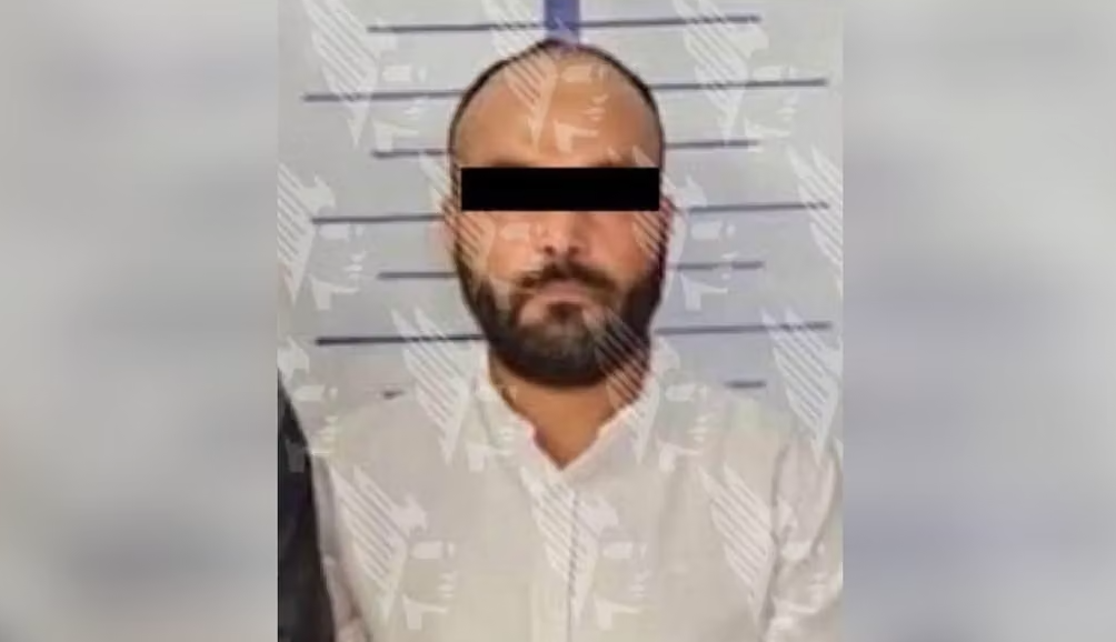 Detienen a exsecretario de Seguridad de Aquixtla, Puebla, acusado de tortura y robo agravado Detienen a exsecretario de Seguridad de Aquixtla, Puebla, acusado de tortura y robo agravado