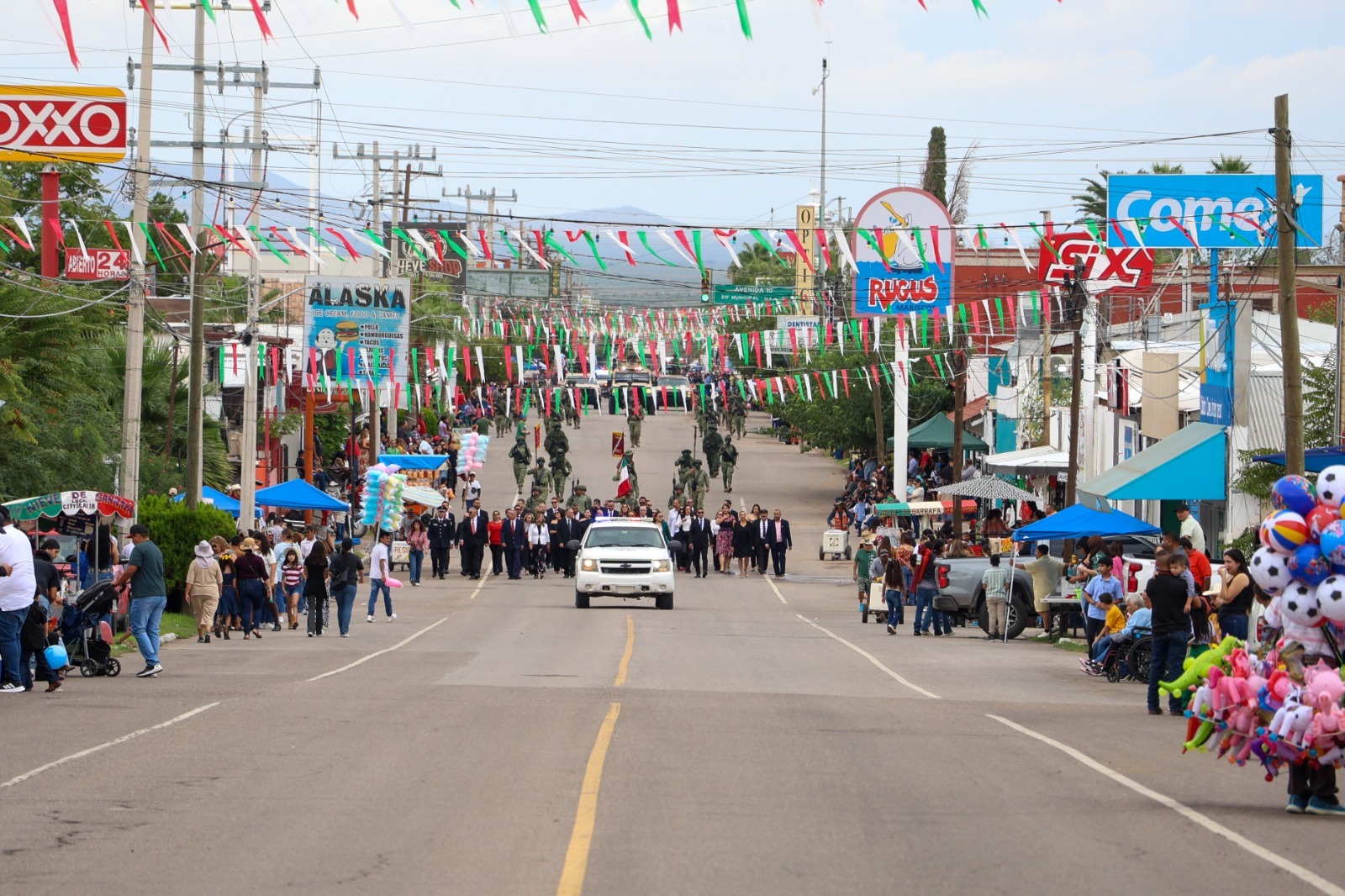 Miles de familias aguapretenses disfrutan del tradicional Desfile de Independencia Miles de familias aguapretenses disfrutan del tradicional Desfile de Independencia